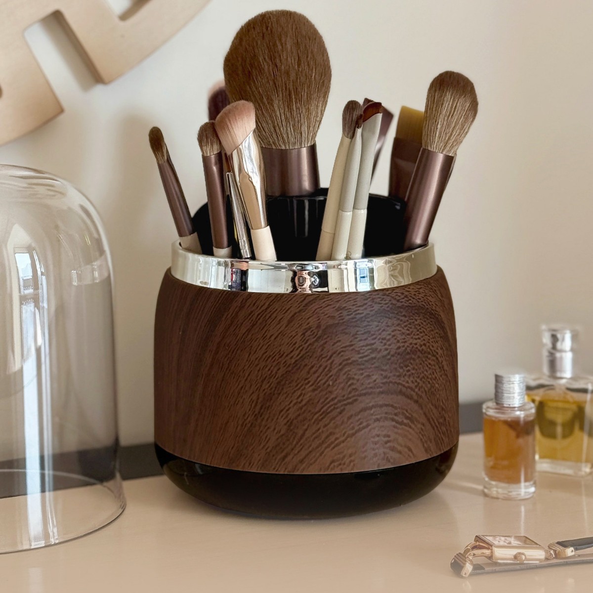 Suporte de pincéis de maquiage - Luxury Skincare And Makeup Brands avaliação e preço